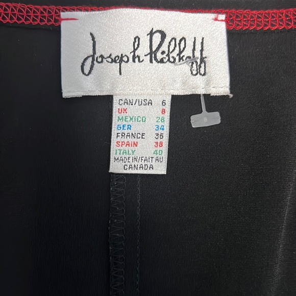 Floral Round Neckline Short Sleeve Midi A-
line Dress size 6 - Picture 4 of 4